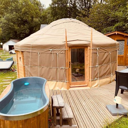 Yourte Et Son Bain Nordique Frechet-Aure Zewnętrze zdjęcie